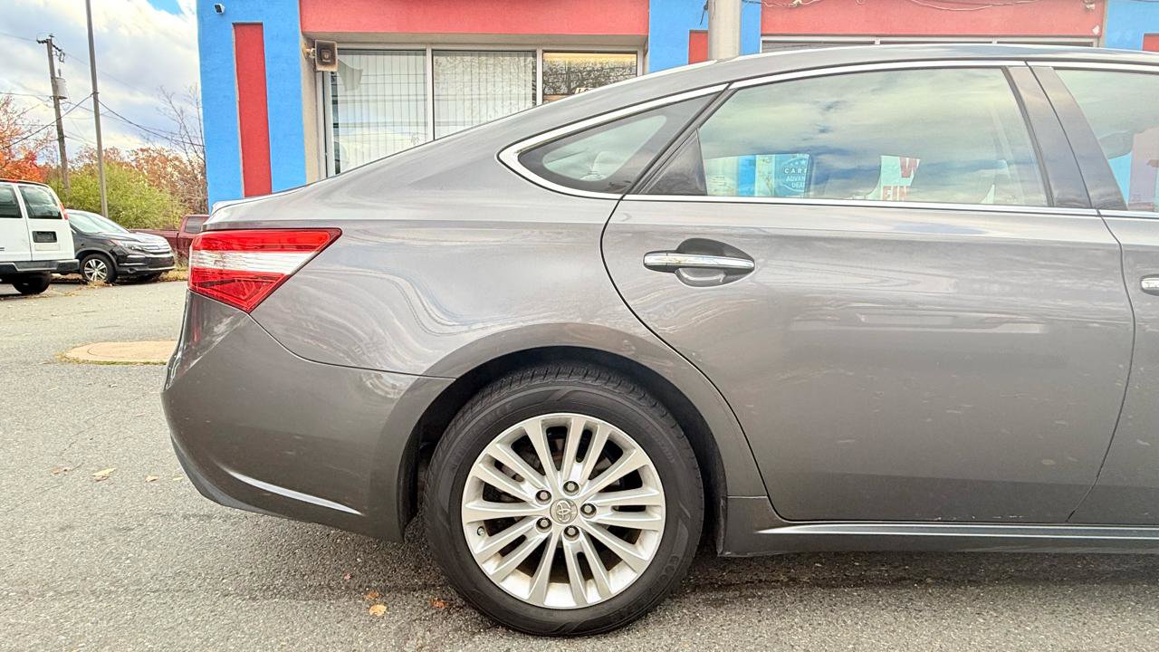 Used 2013 Toyota Avalon XLE Touring image 14