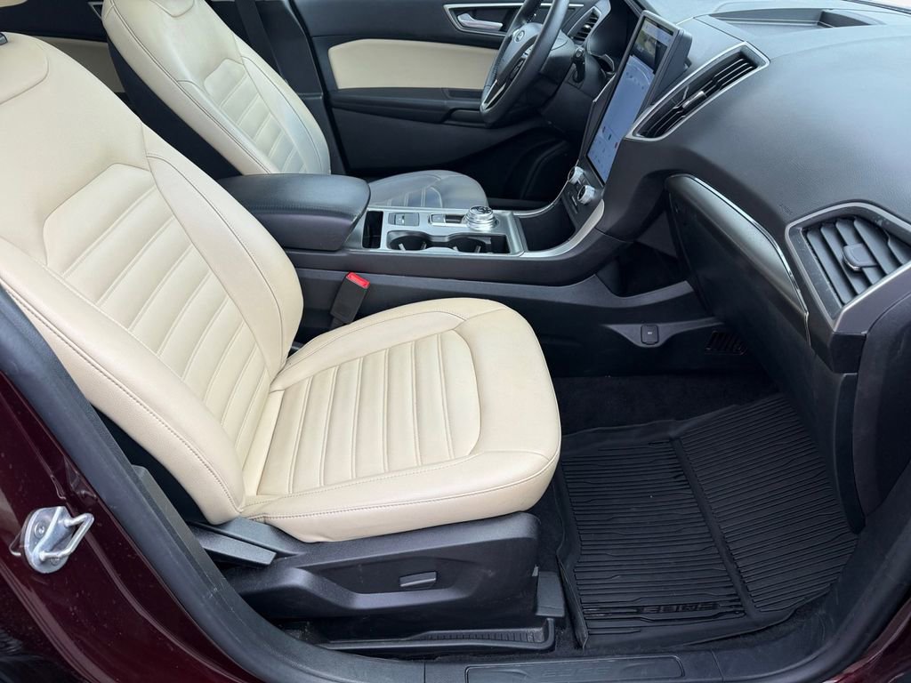 Used 2022 Ford Edge SEL w/ Convenience Package AWD/4WD image 9