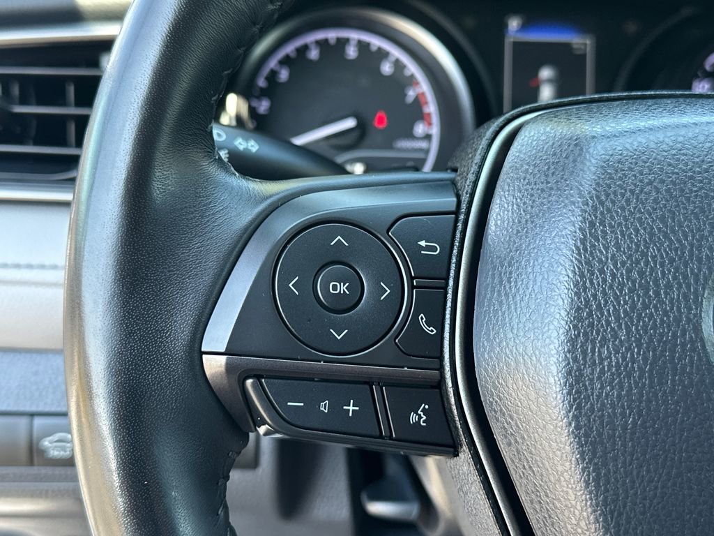 Used 2023 Toyota Camry SE image 23