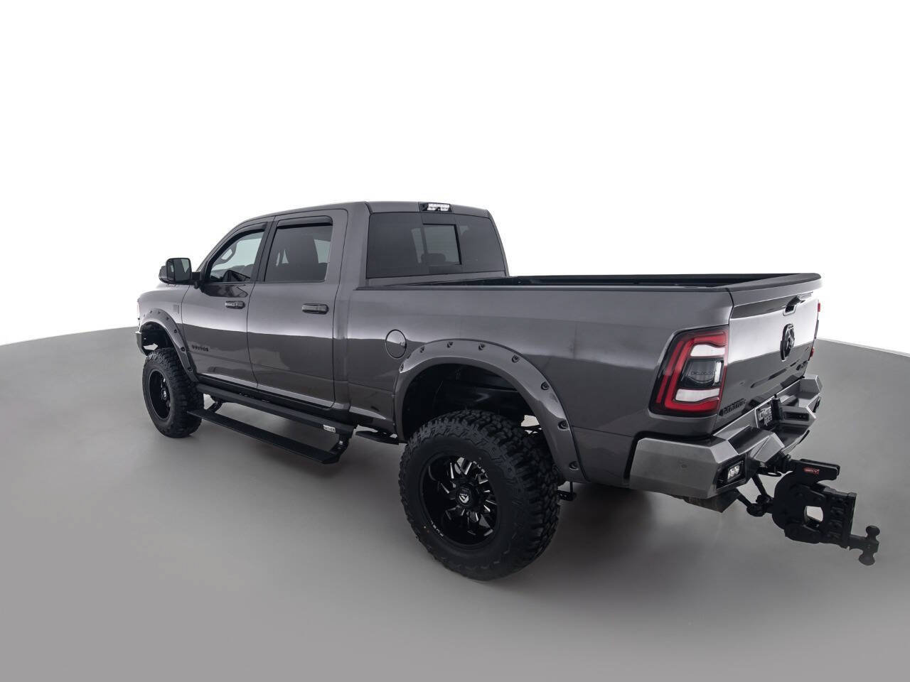 Used 2019 RAM 2500 Laramie w/ Night Edition AWD/4WD image 7