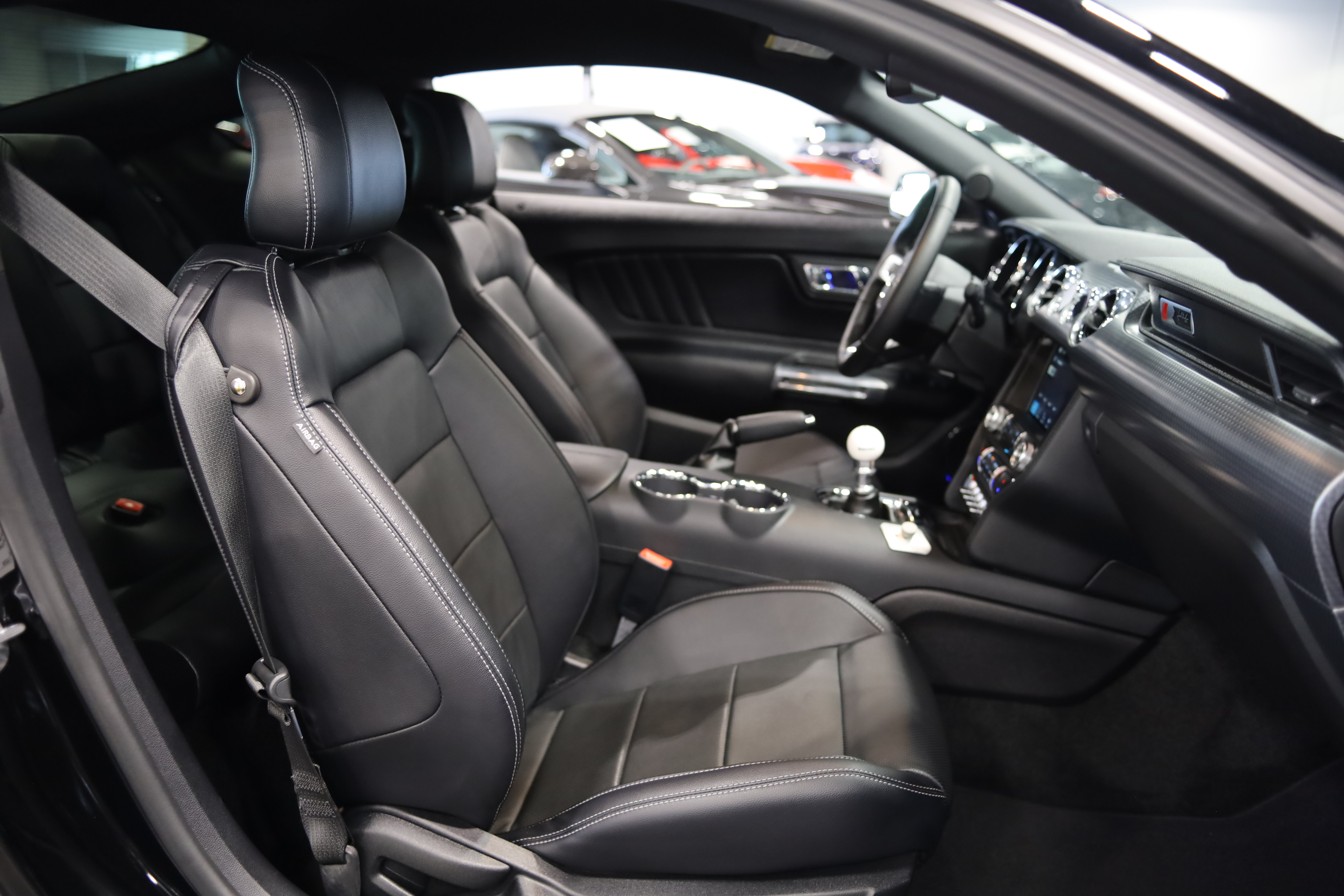 Used 2017 Ford Mustang GT Premium w/ GT Performance Package RWD image 36