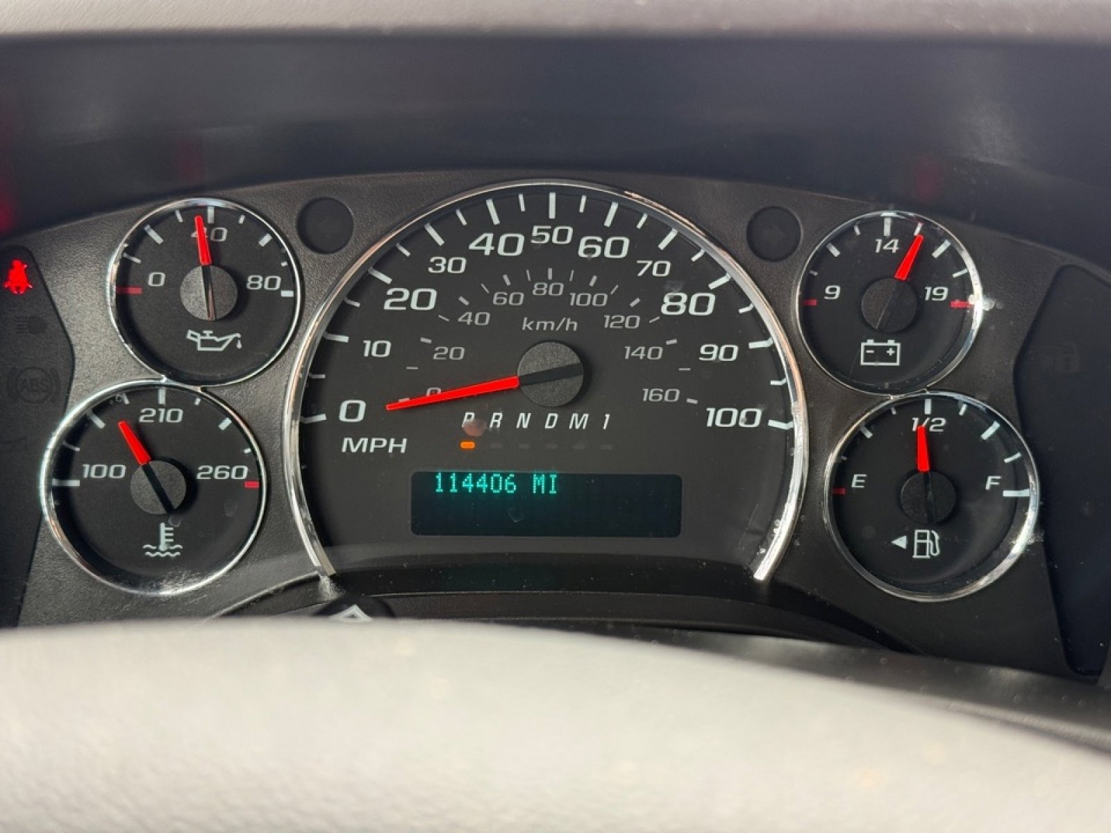 Used 2018 Chevrolet Express 2500 w/ Driver Convenience Package image 24