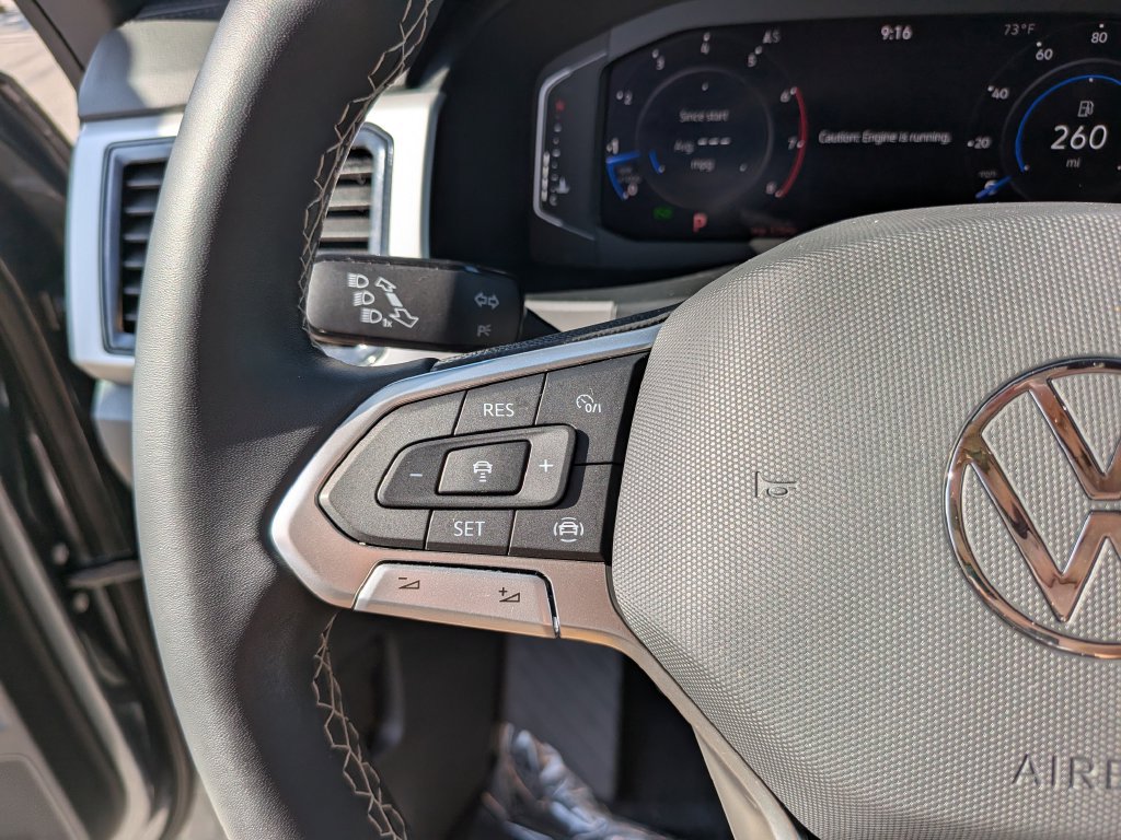 Certified 2023 Volkswagen Atlas Cross Sport SE FWD image 30