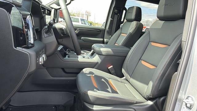 New 2026 GMC Sierra 2500 AT4 w/ Max Trailering Package AWD/4WD image 6