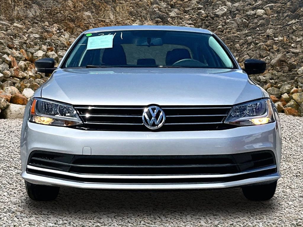 Used 2016 Volkswagen Jetta S FWD image 3