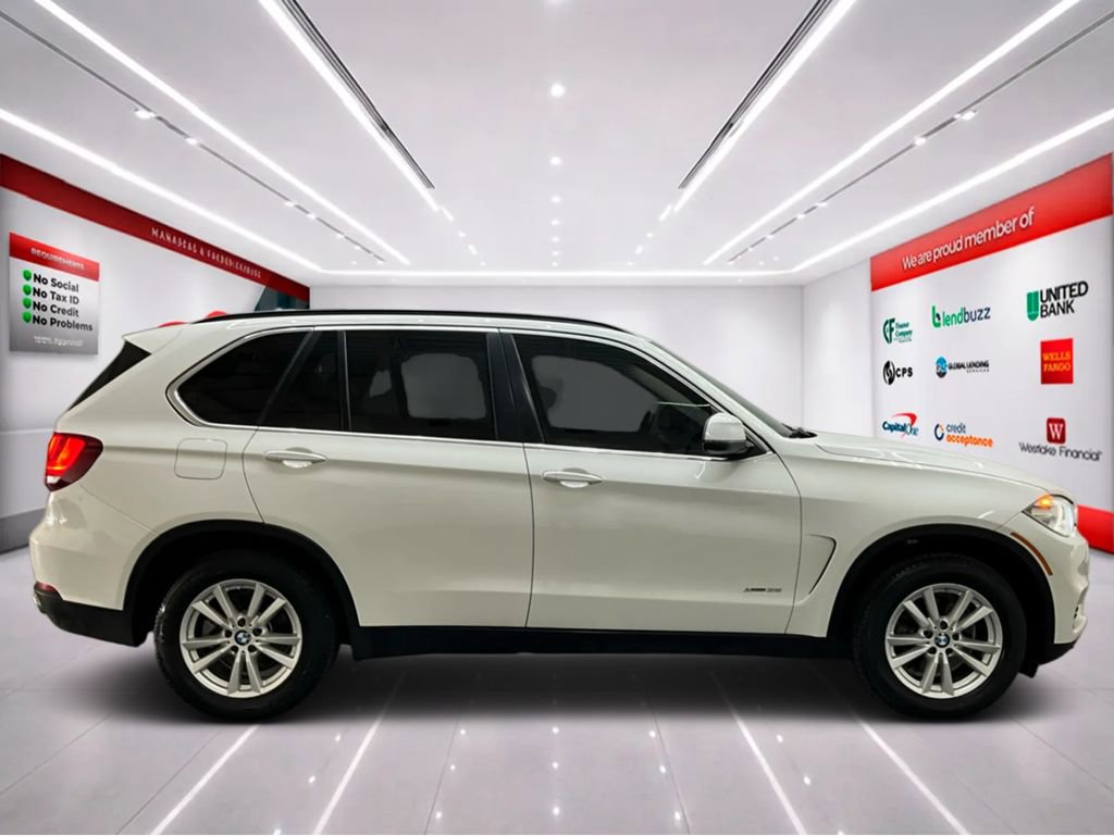 Used 2015 BMW X5 xDrive35i AWD/4WD image 9