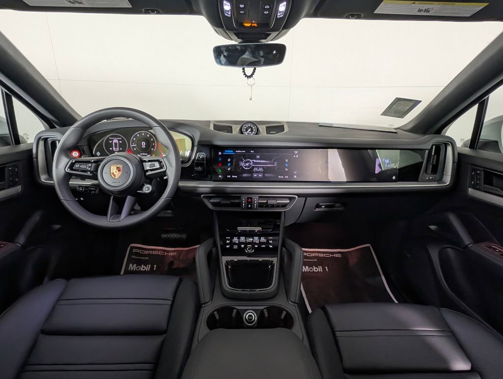 New 2026 Porsche Cayenne Coupe image 20