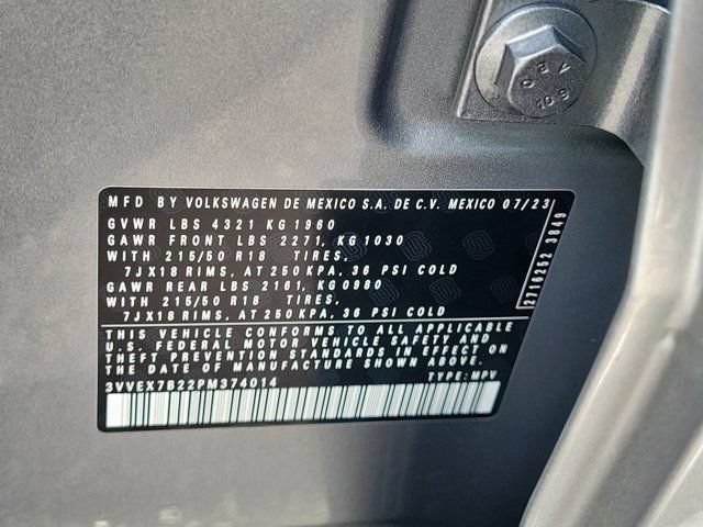 Certified 2023 Volkswagen Taos SE FWD image 33
