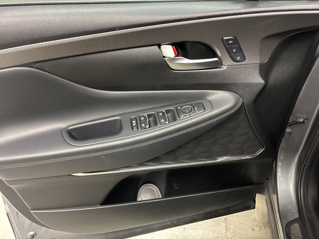 Used 2019 Hyundai Santa Fe FWD image 30