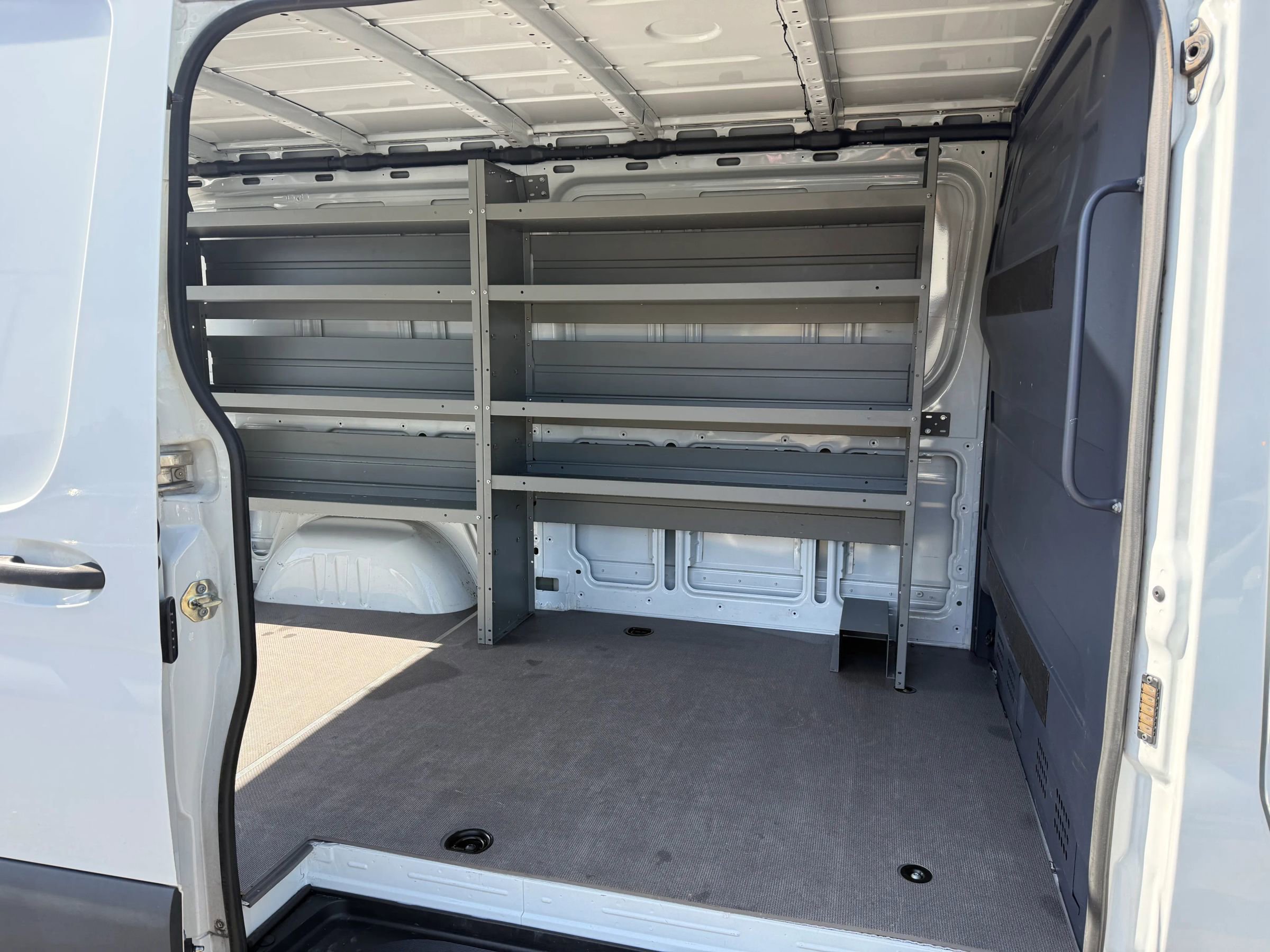 Used 2022 Mercedes-Benz Sprinter 1500 image 17