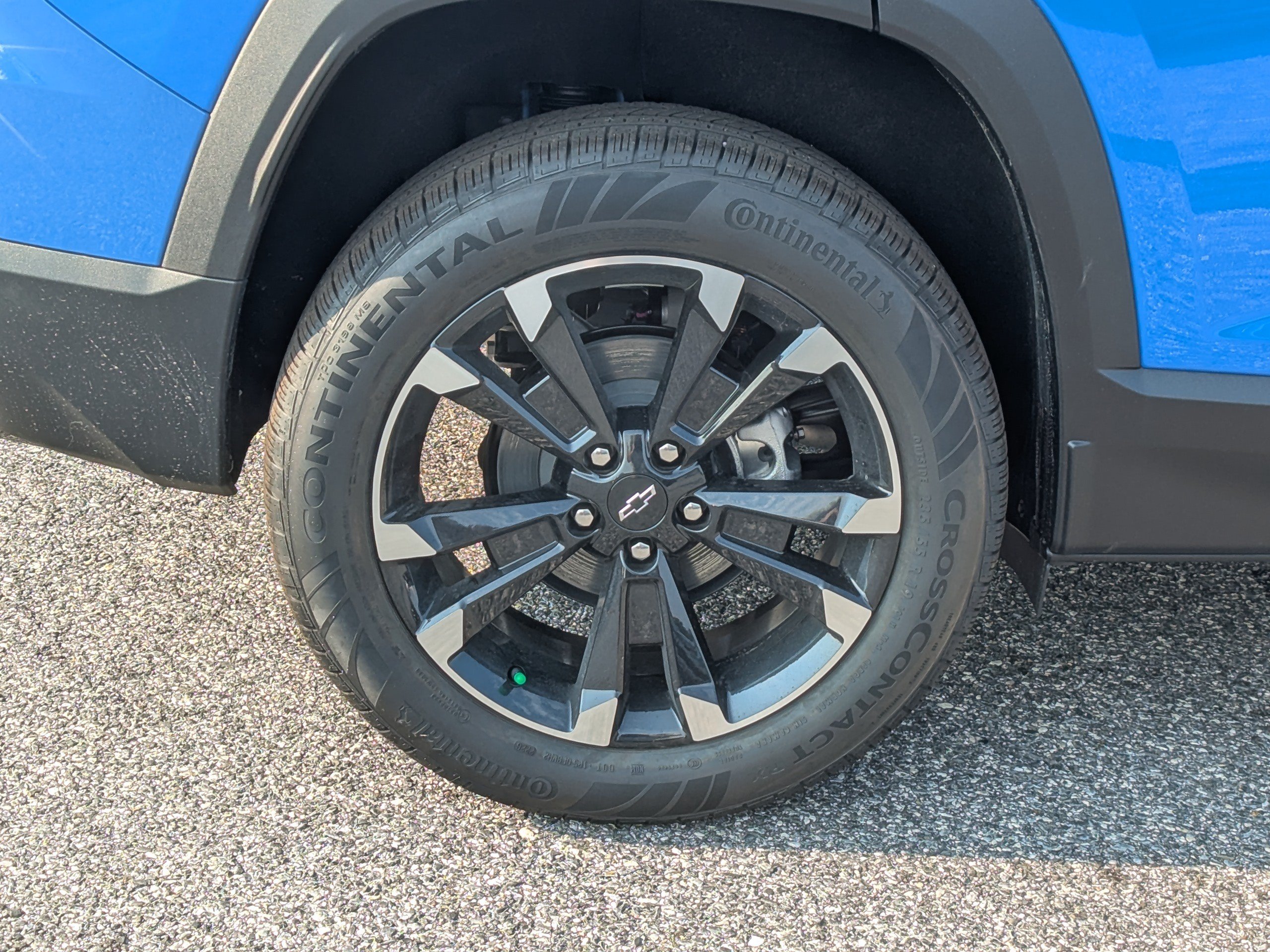New 2027 Chevrolet Equinox RS FWD image 9