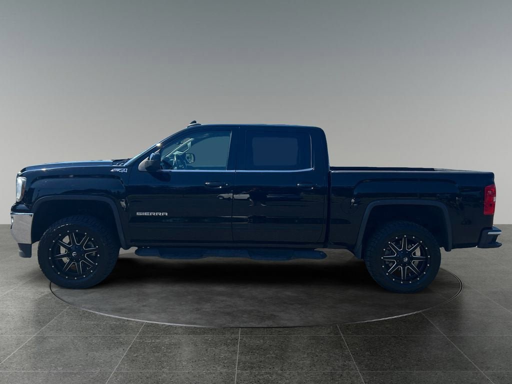 Used 2017 GMC Sierra 1500 SLE w/ SLE Value Package AWD/4WD image 6