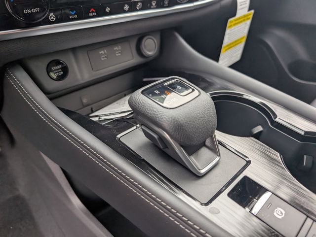 New 2026 Nissan Rogue Platinum image 23