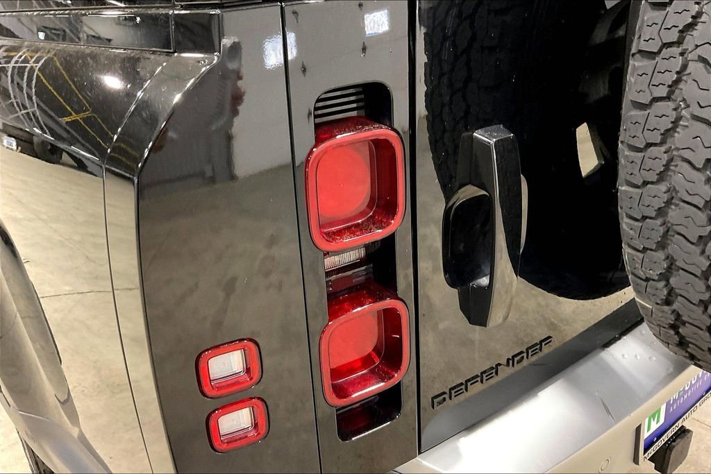 Used 2025 Land Rover Defender 130 S AWD/4WD image 23