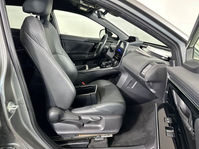 Used 2023 Subaru Solterra Limited image 28