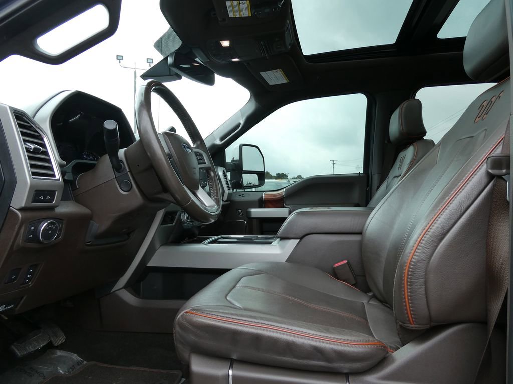 Used 2017 Ford F250 King Ranch w/ King Ranch Ultimate Package AWD/4WD image 25