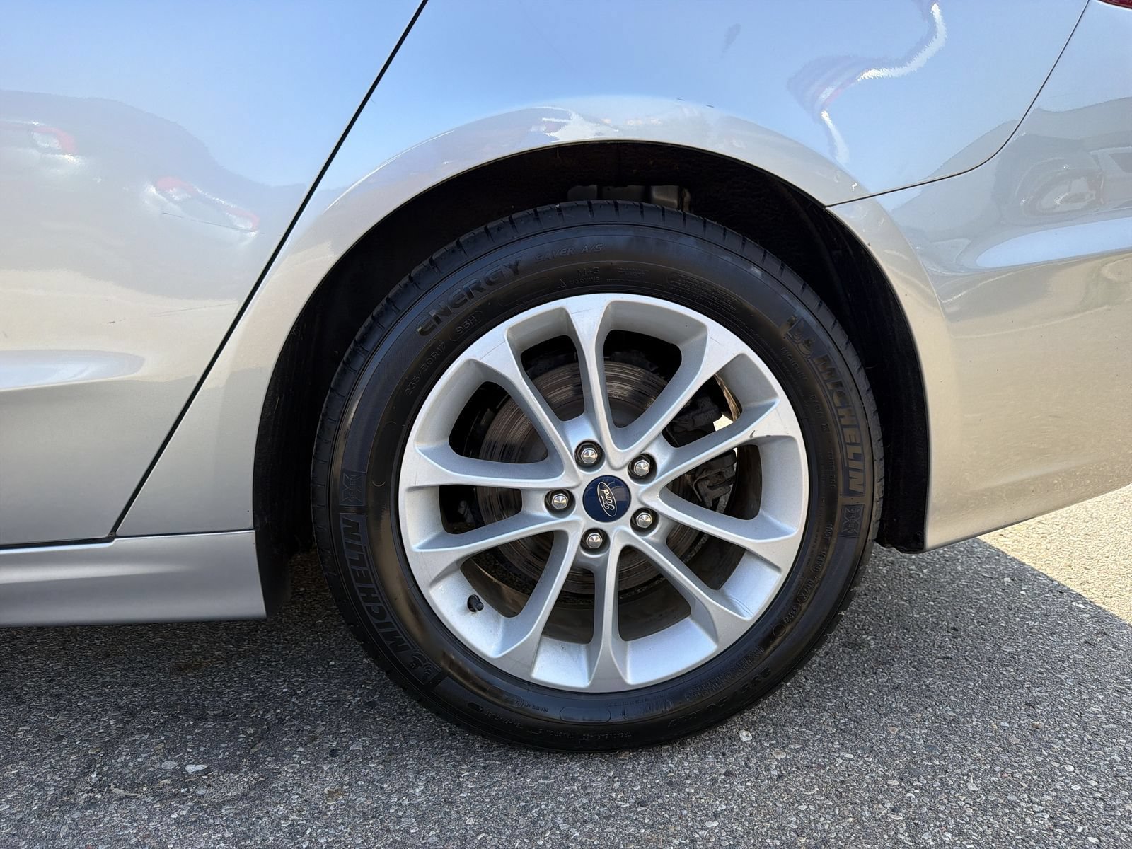 Certified 2020 Ford Fusion SE FWD image 13