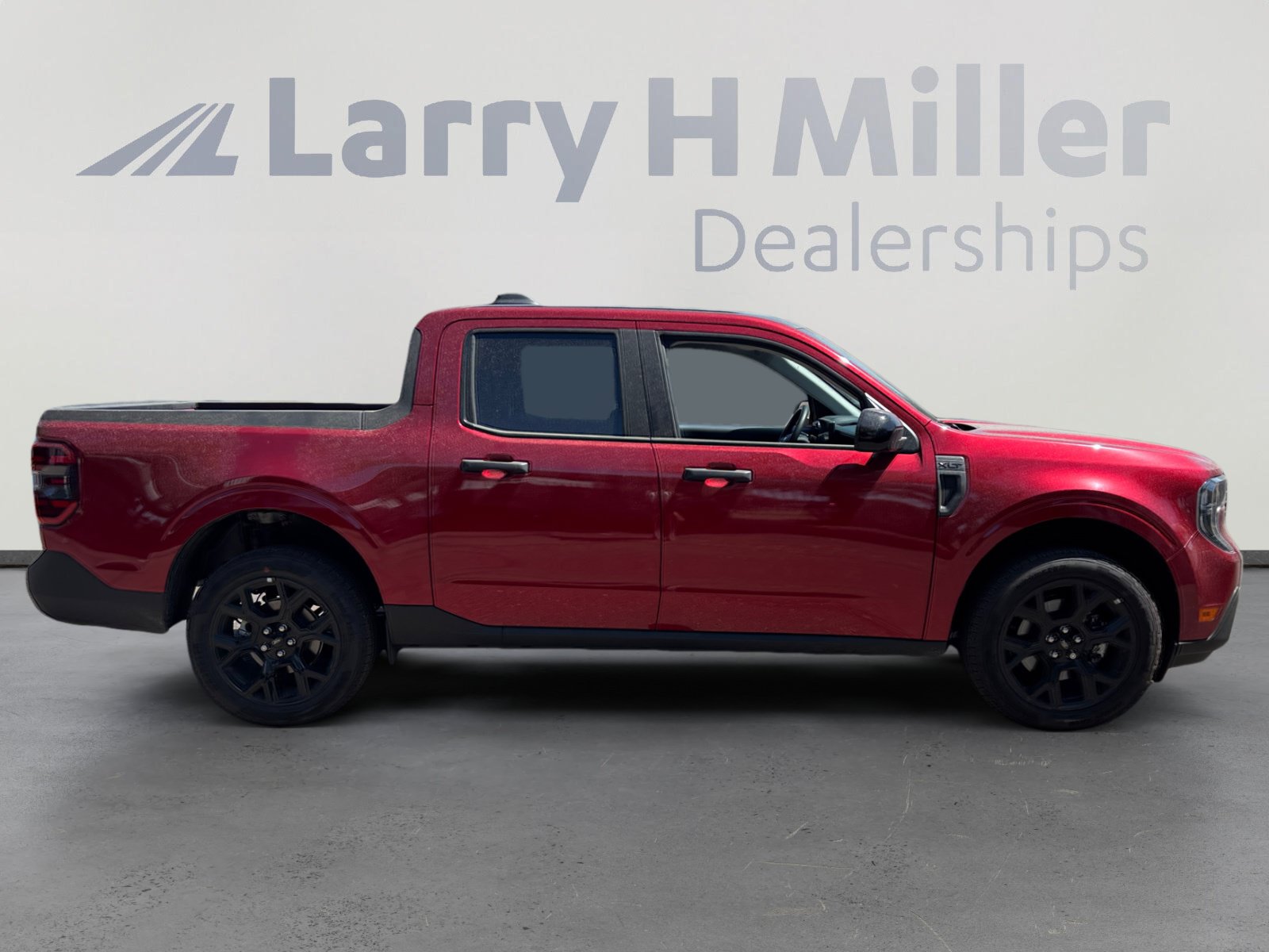 New 2025 Ford Maverick XLT w/ Black Appearance Package AWD/4WD image 6