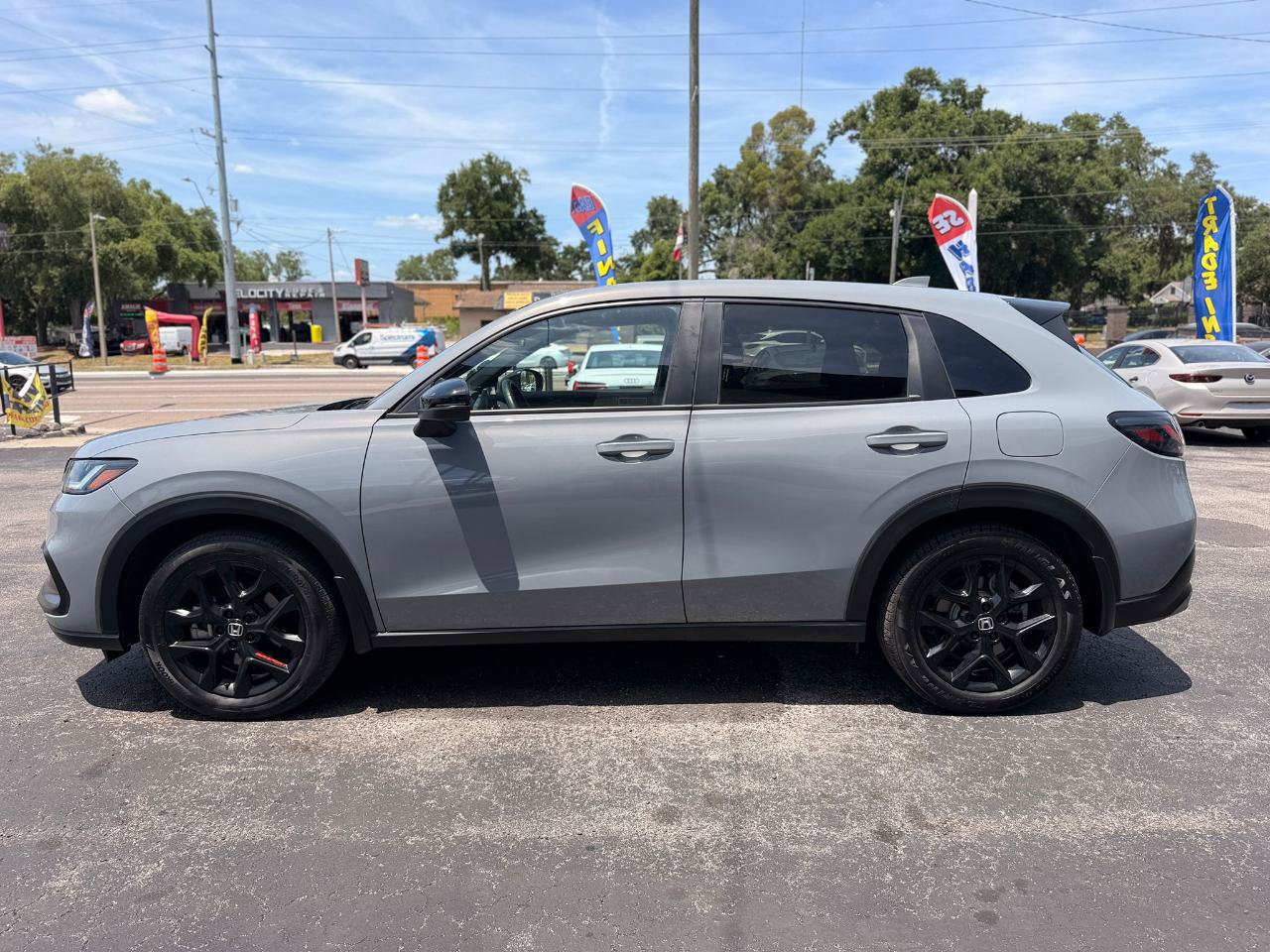 Used 2024 Honda HR-V Sport image 10