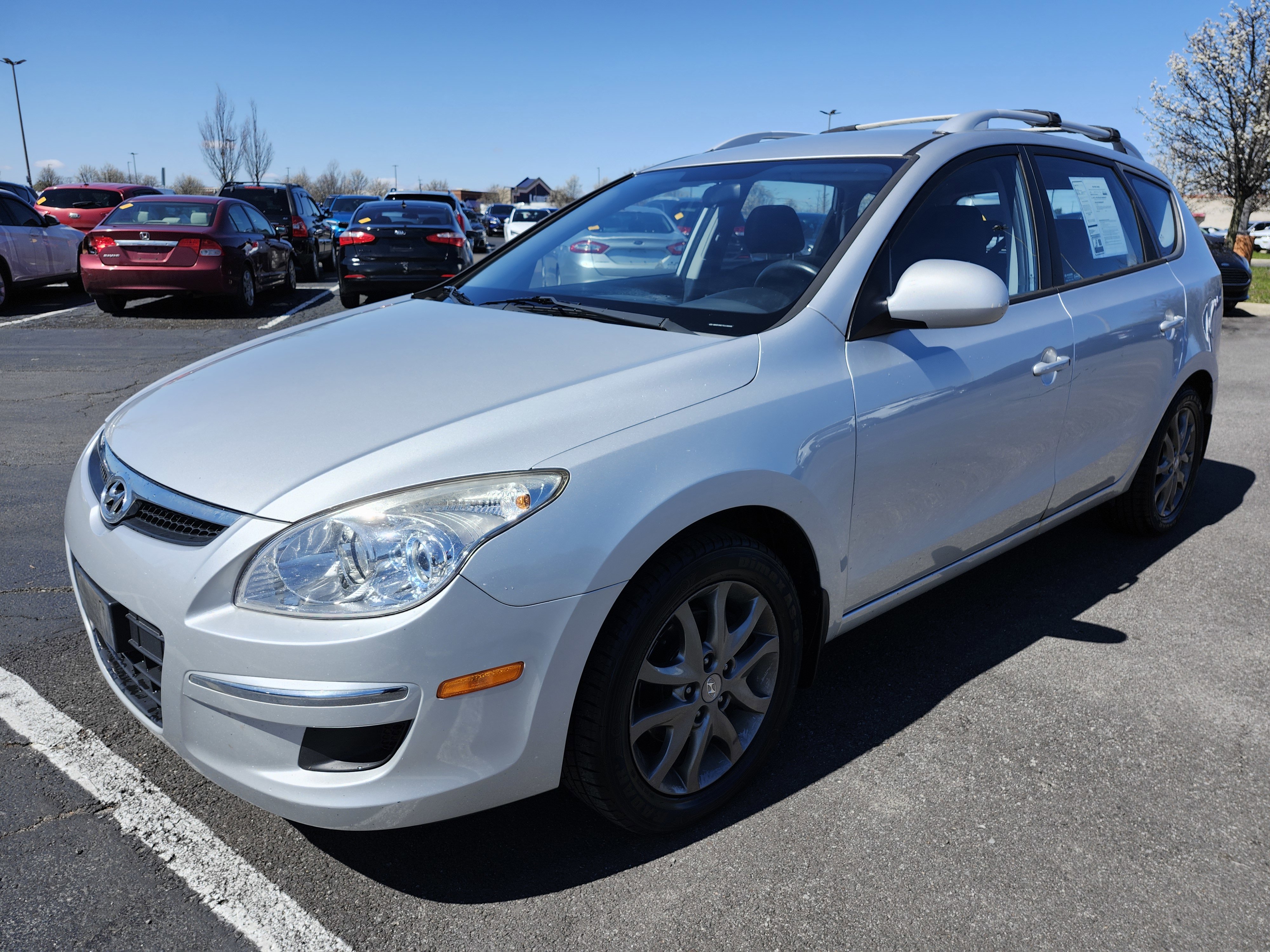 Used 2012 Hyundai Elantra GLS w/ Preferred Pkg image 10