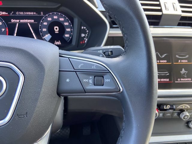 Used 2023 Audi Q3 2.0T Premium AWD/4WD image 19