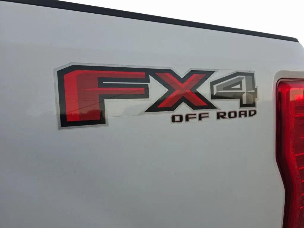 Used 2018 Ford F250 XL w/ Power Equipment Group image 29