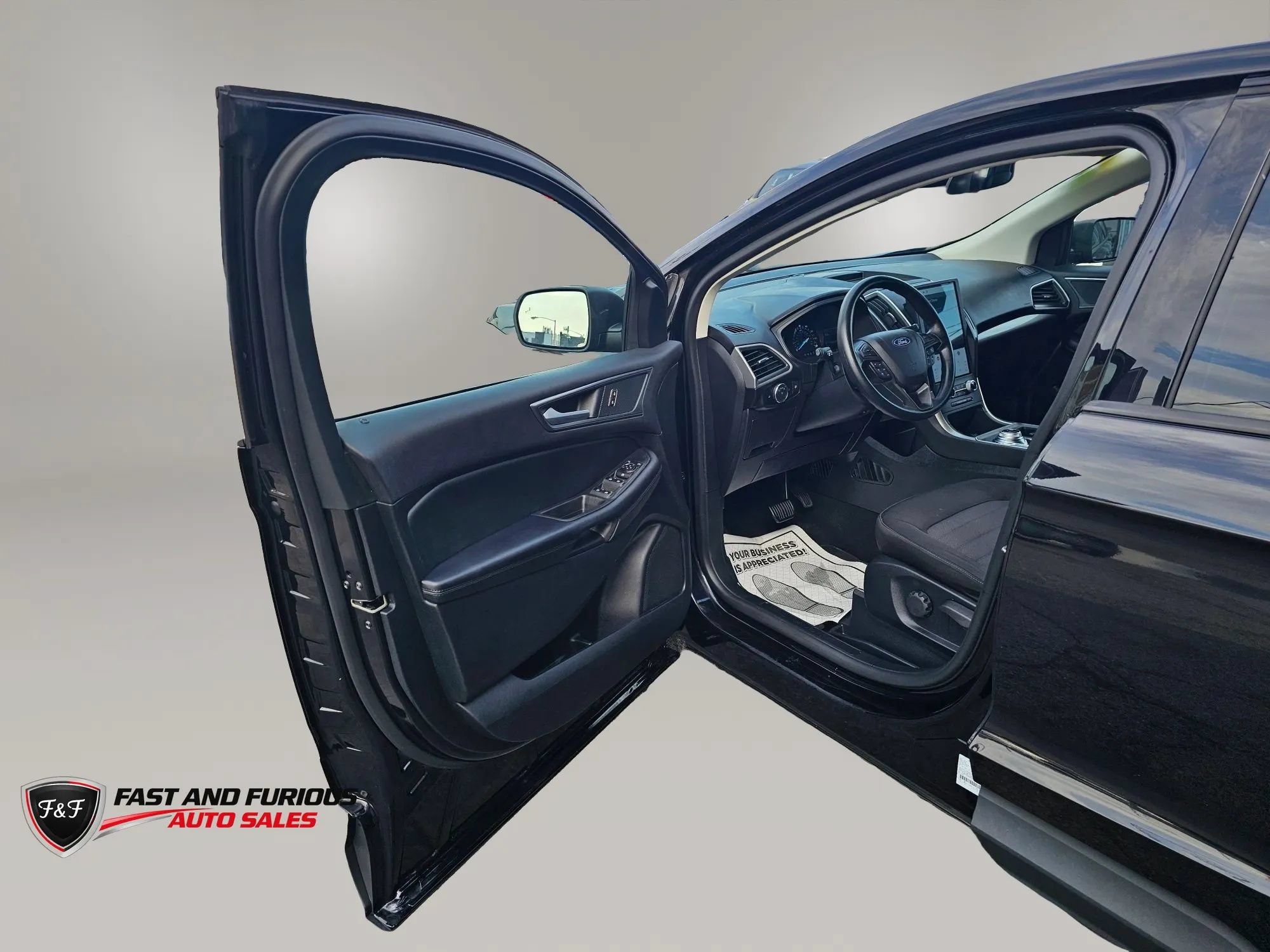 Used 2024 Ford Edge SE AWD/4WD image 9