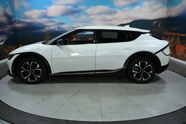 Used 2024 Kia EV6 Wind image 5