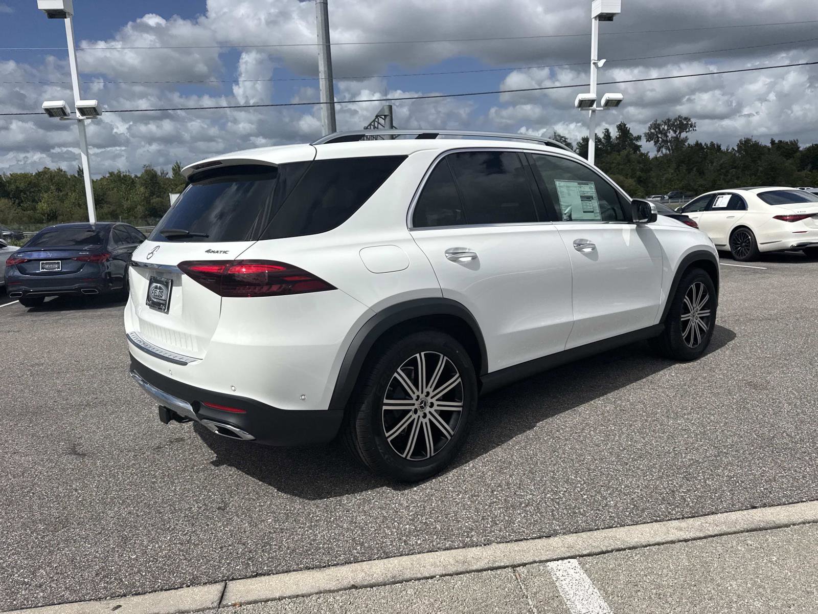 New 2026 Mercedes-Benz GLE 350 4MATIC image 3