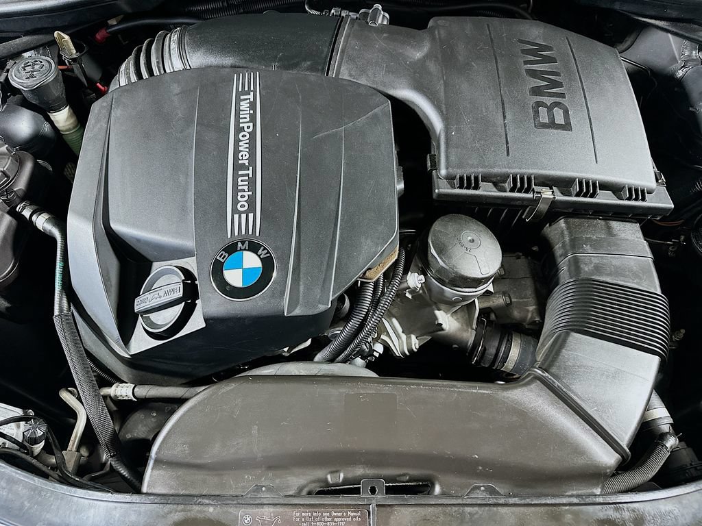 Used 2013 BMW 335i Convertible RWD image 33