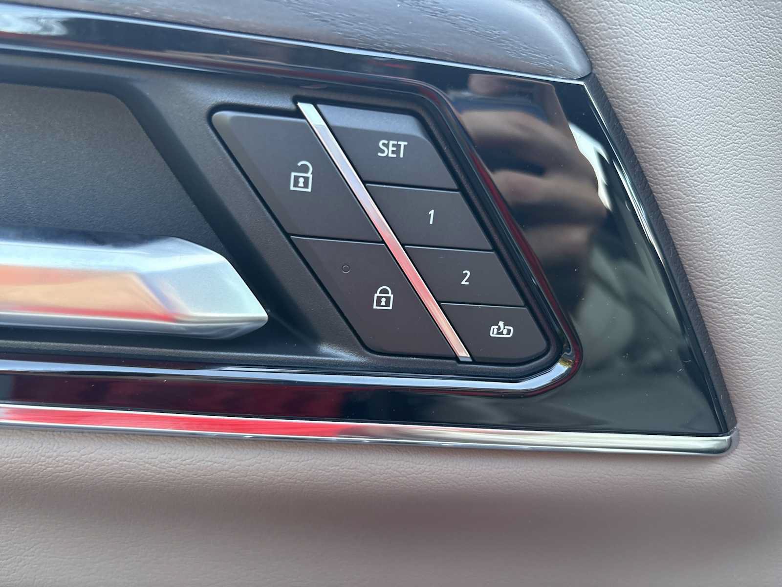 New 2026 GMC Yukon Denali w/ Sun & Power Step Package RWD image 12