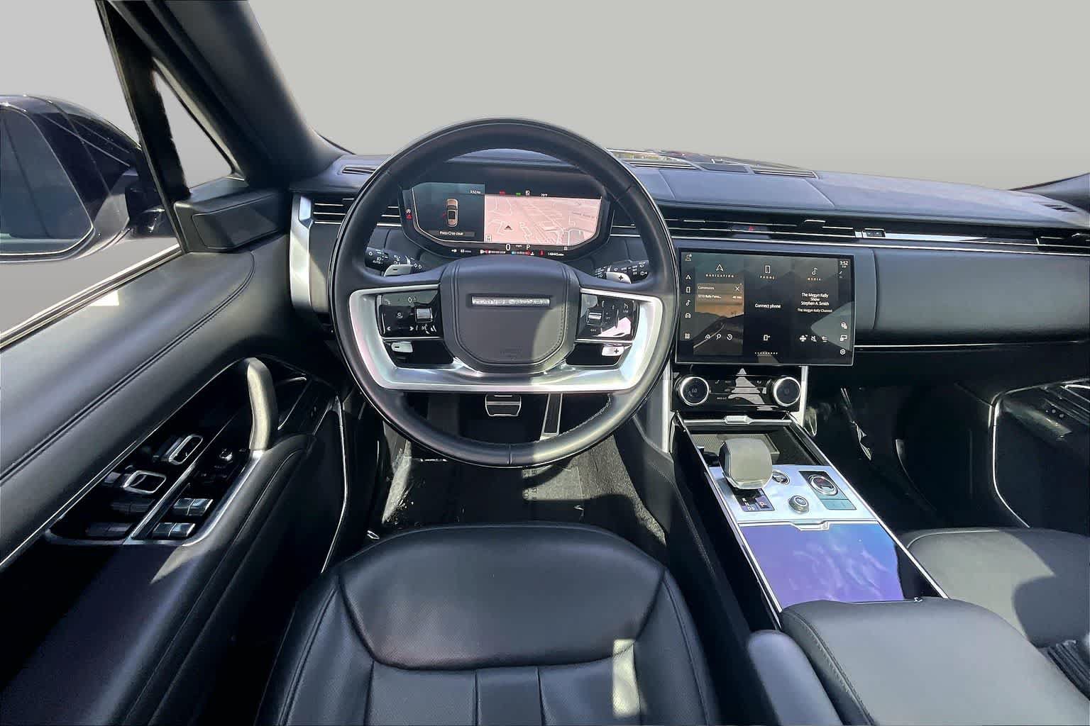 Used 2023 Land Rover Range Rover Autobiography AWD/4WD image 15