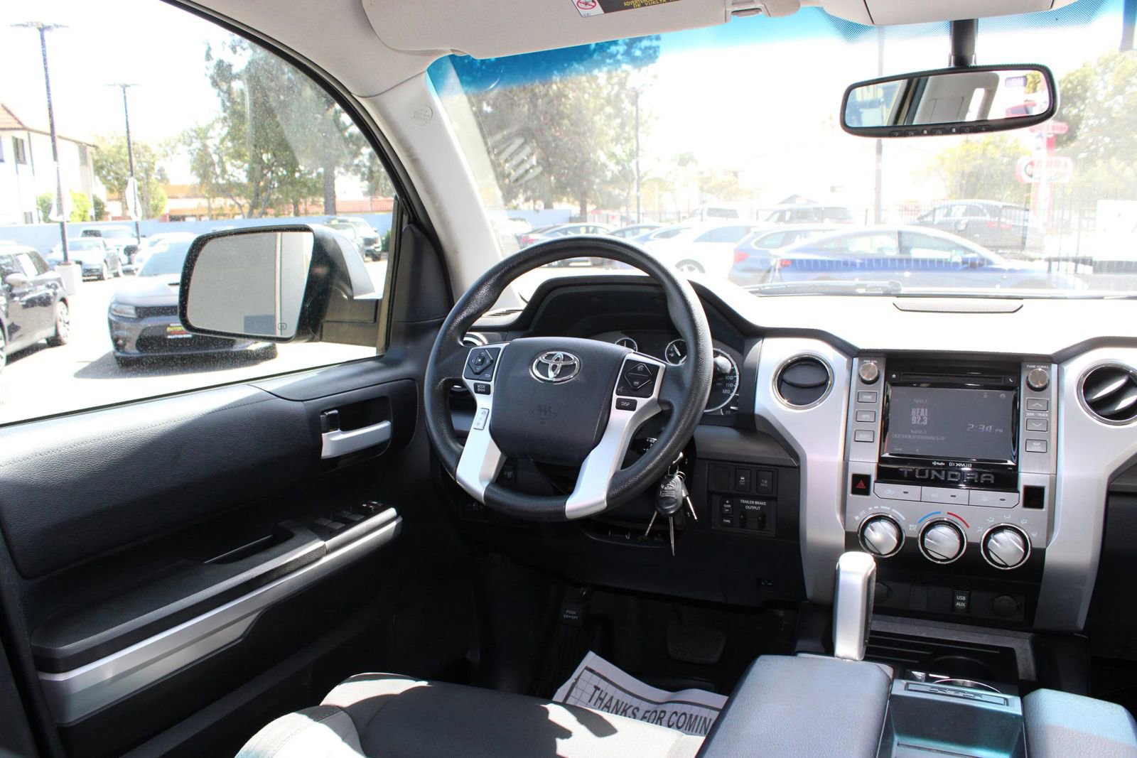 Used 2017 Toyota Tundra SR5 w/ SR5 Upgrade Package image 36