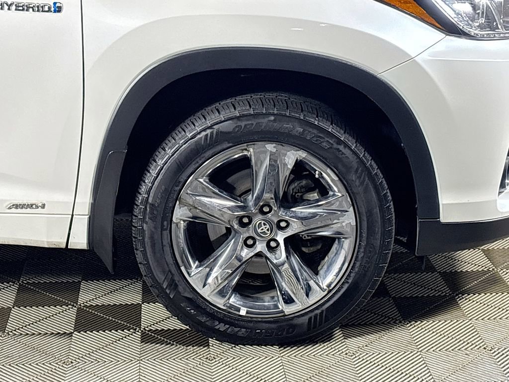 Used 2019 Toyota Highlander Limited Platinum image 24