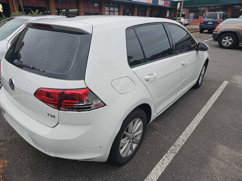 Used 2015 Volkswagen Golf S FWD image 6