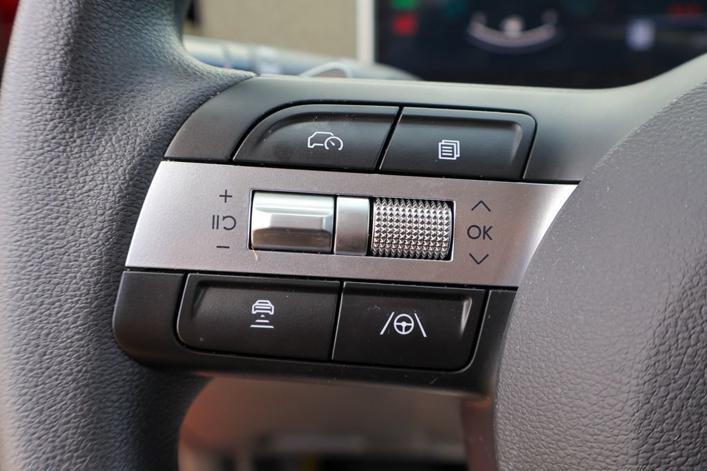 Certified 2025 Hyundai Tucson Blue AWD/4WD image 12