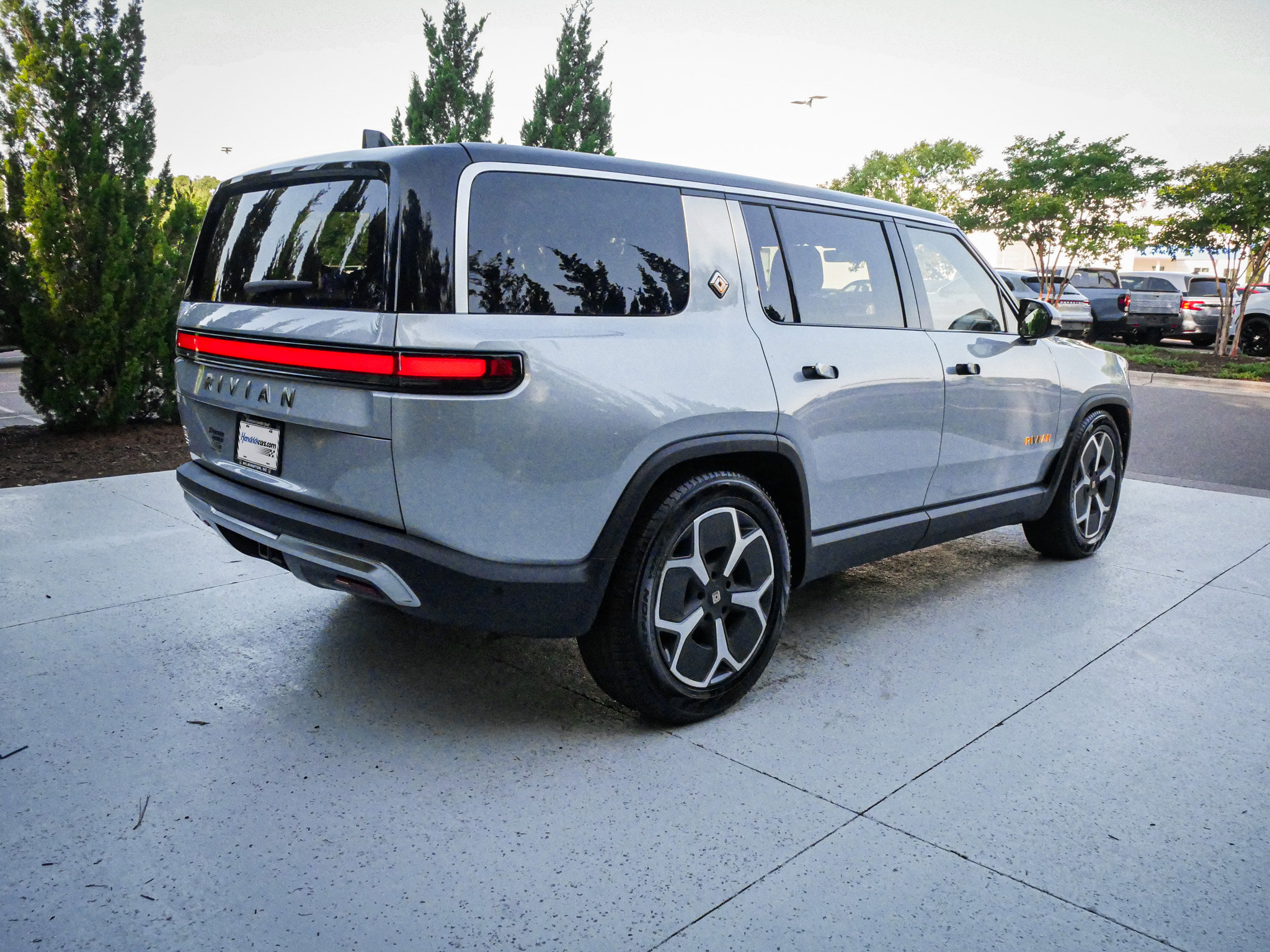 Used 2024 Rivian R1S Adventure Quad AWD/4WD image 10