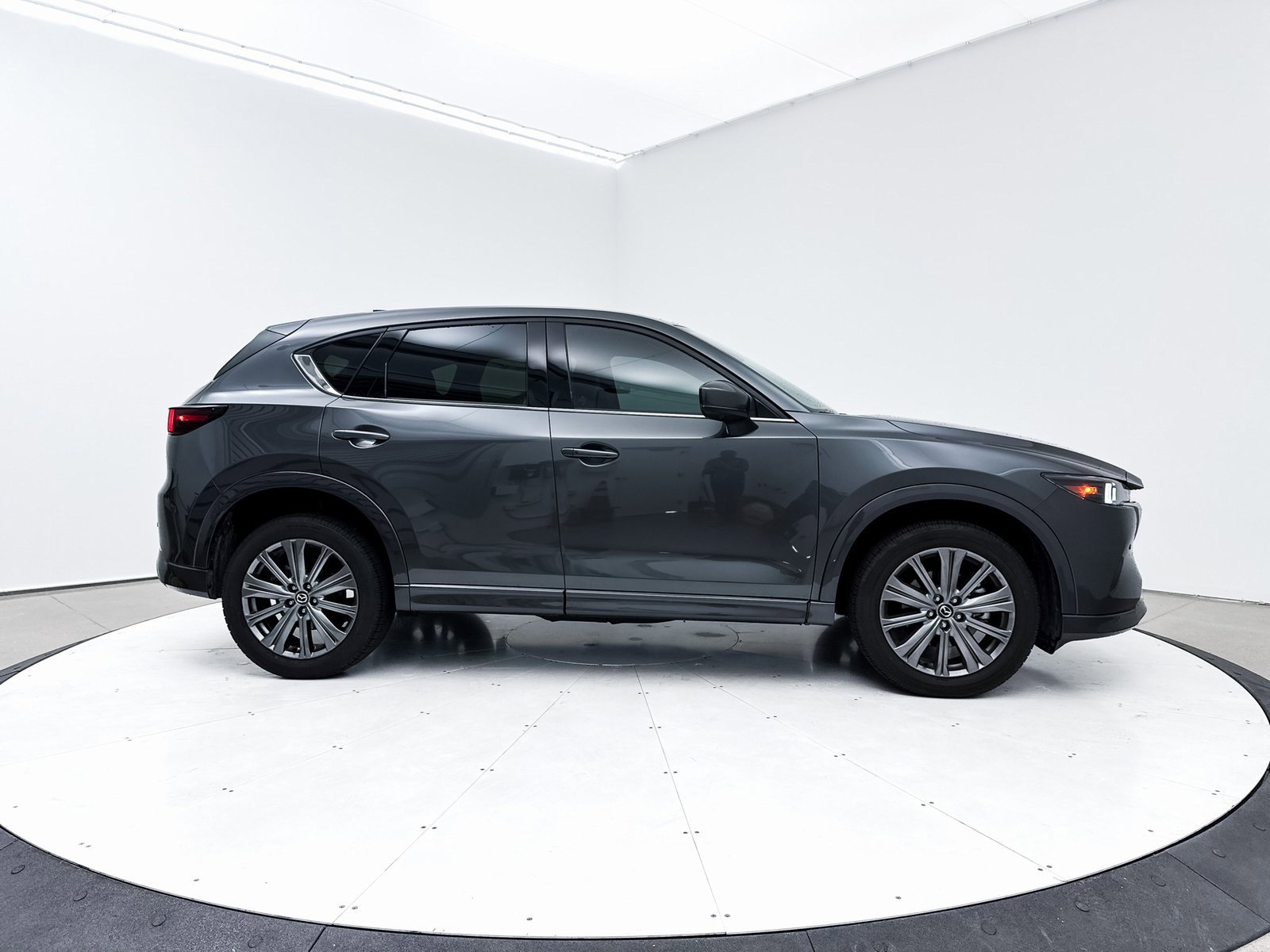 Certified 2025 MAZDA CX-5 Signature image 50
