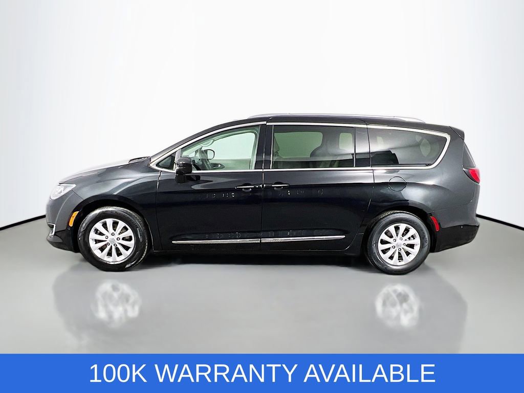 Used 2019 Chrysler Pacifica Touring-L w/ Advanced Safetytec Group image 9