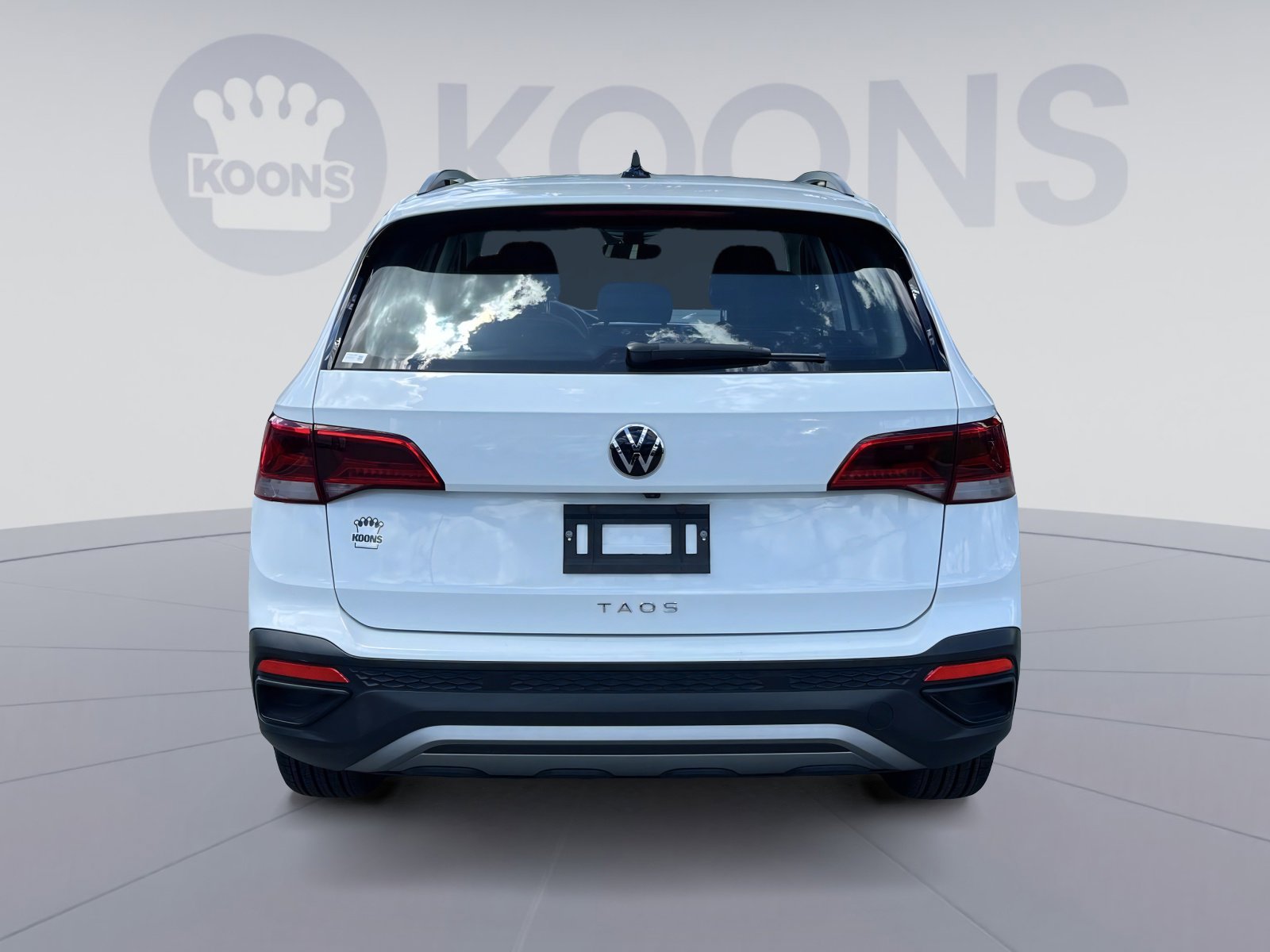 Used 2024 Volkswagen Taos S FWD image 5