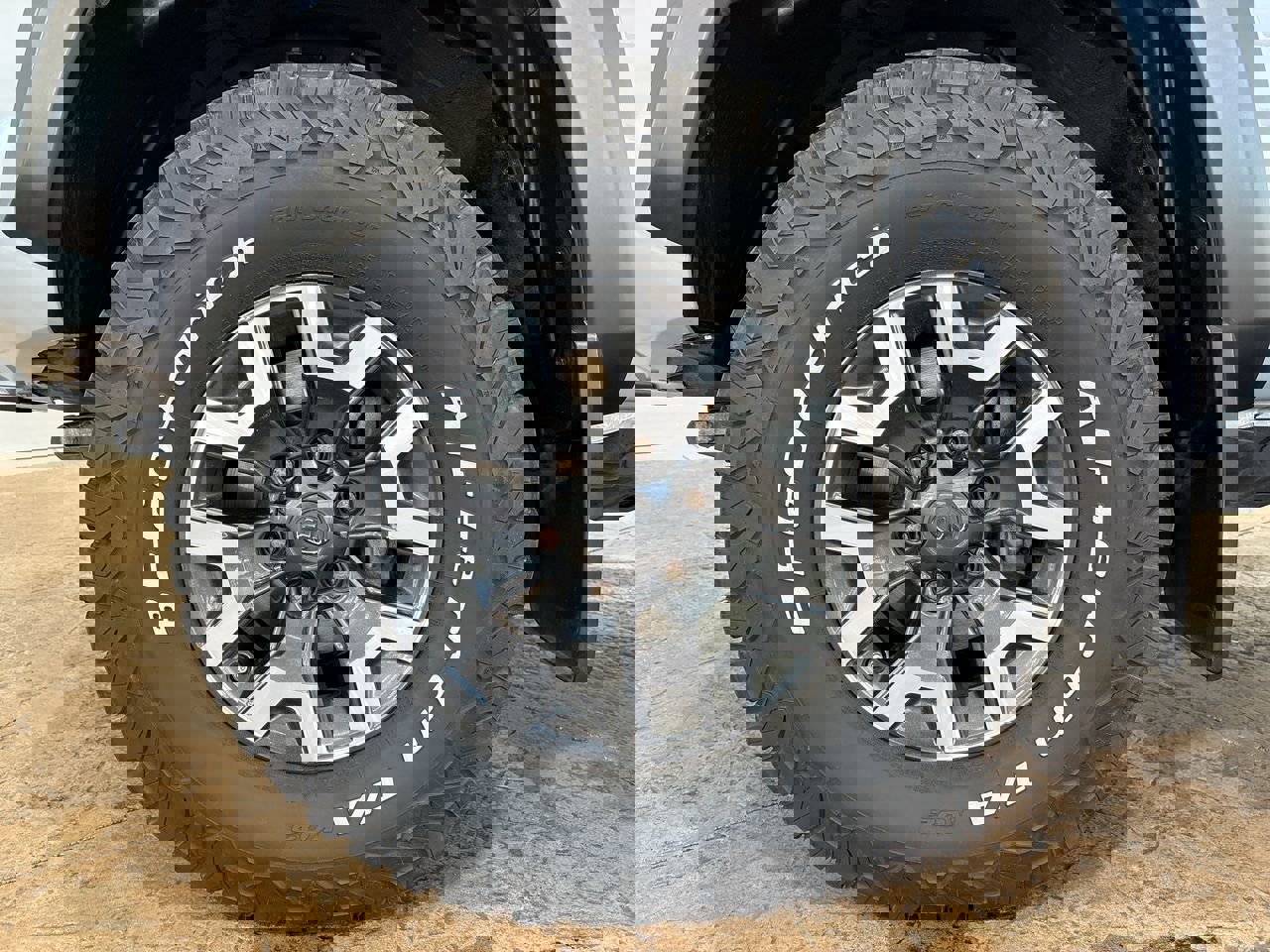 Certified 2019 Toyota Tacoma TRD Off-Road w/ Technology Package image 10