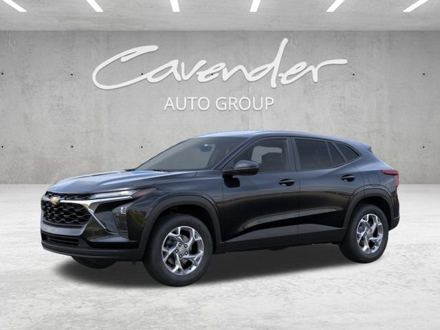 New 2026 Chevrolet Trax LS w/ LS Convenience Package FWD image 2