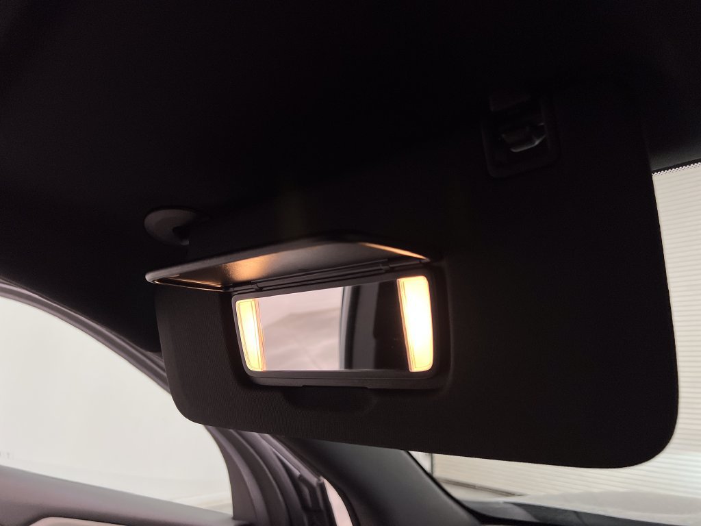 Used 2024 Chevrolet Traverse LT FWD image 74