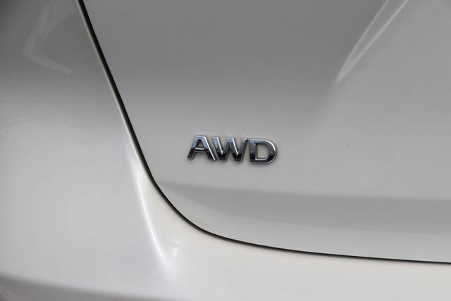 Used 2021 INFINITI QX50 Luxe w/ Appearance Package AWD/4WD image 26