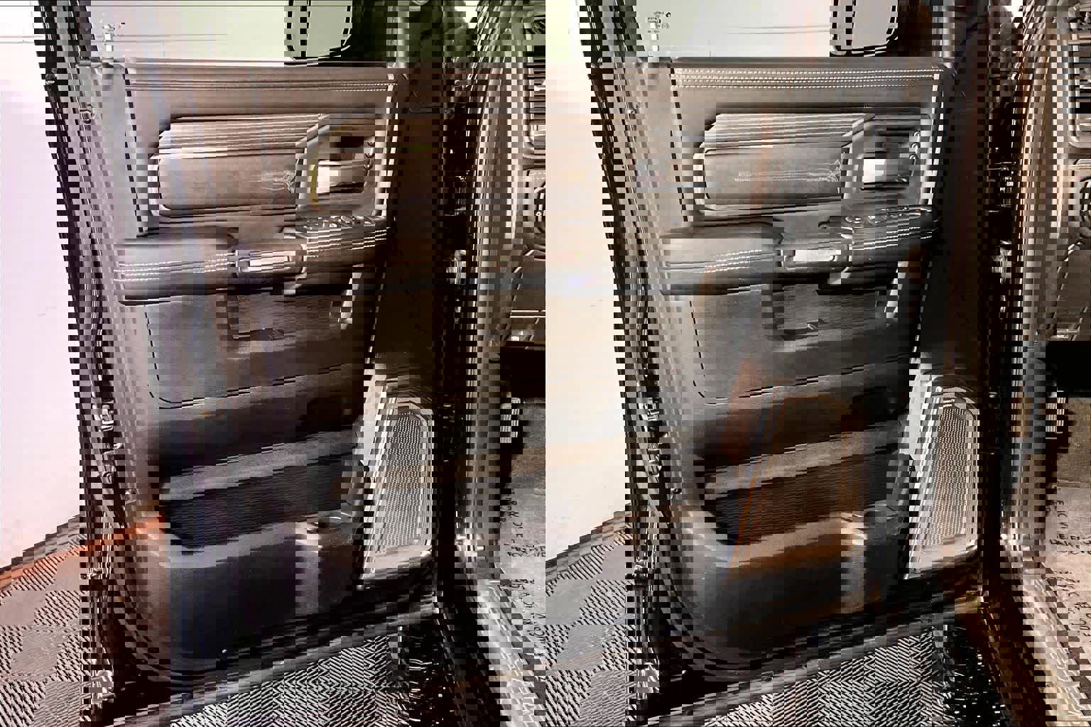 Used 2019 RAM 2500 Limited image 22