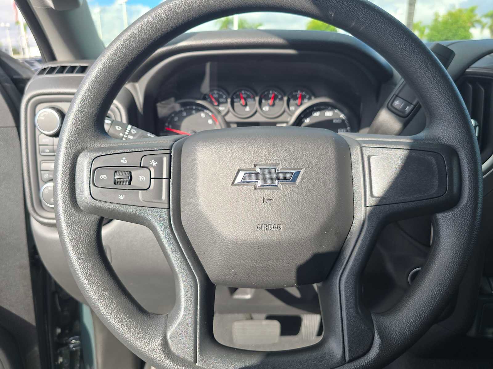 Used 2025 Chevrolet Silverado 1500 Custom Trail Boss w/ Turbomax Blackout Package image 24