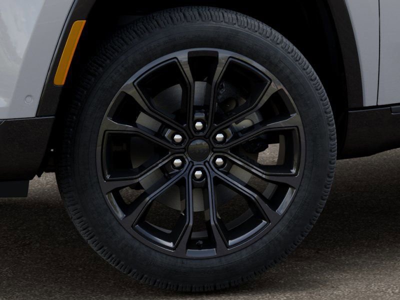 New 2026 Jeep Grand Wagoneer Summit image 8