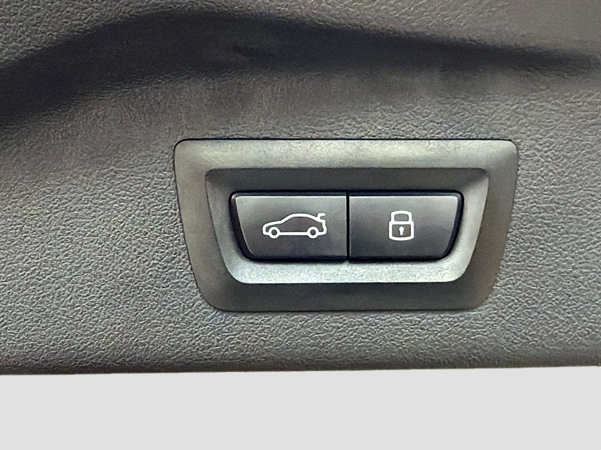 Used 2026 BMW X7 xDrive40i image 12