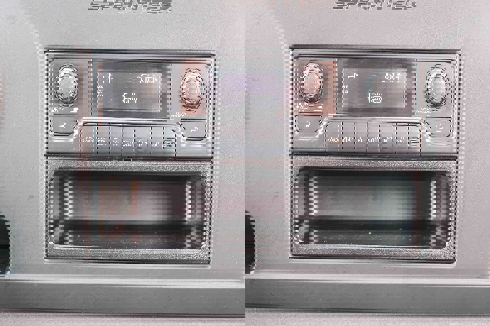 Used 2022 Mercedes-Benz Sprinter 2500 image 18