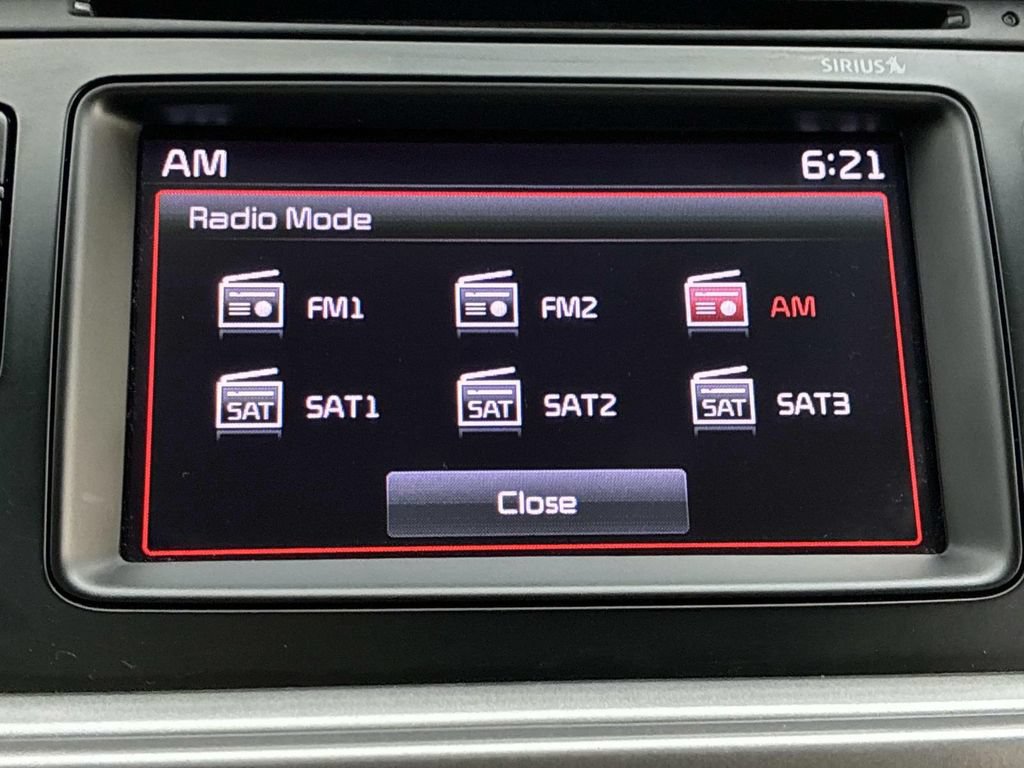 Used 2017 Kia Optima LX FWD image 31